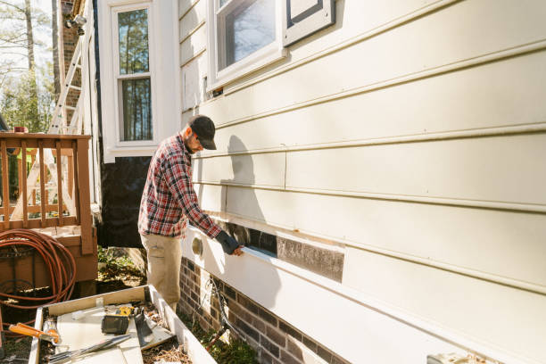 Top rated local Storm Damage Siding Repair specialists in Mill Spring, NC